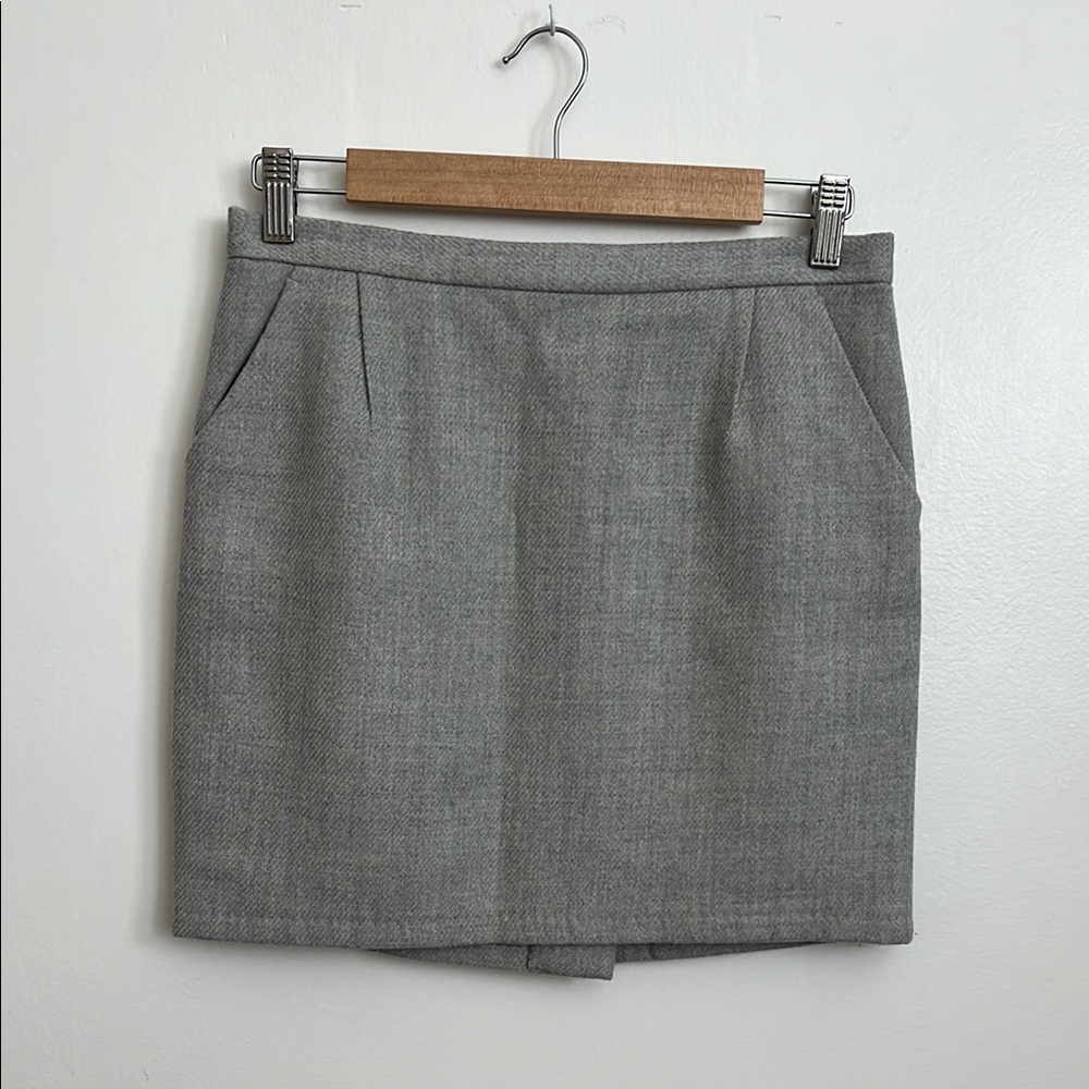 BCBG Max Azria Wool Mini Skirt Size 4